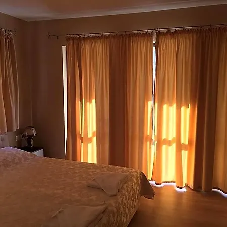 комплекс тянкови къщи 度假村 沃尔舍茨