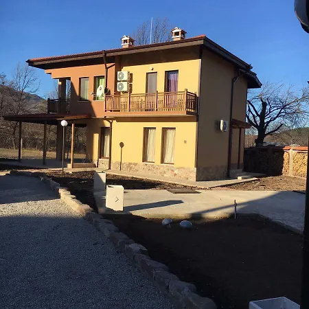 комплекс тянкови къщи * 沃尔舍茨