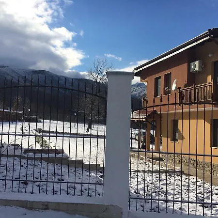 度假村 комплекс тянкови къщи