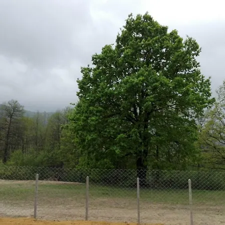 комплекс тянкови къщи Varshets (Montana)