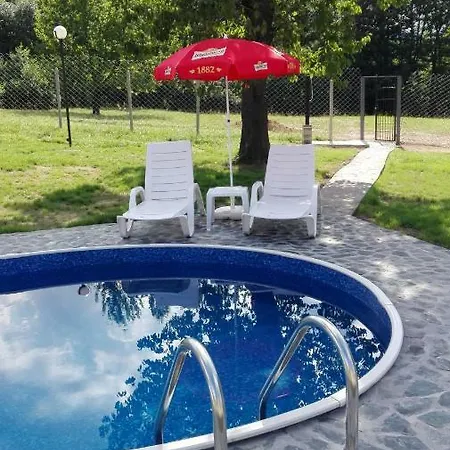 комплекс тянкови къщи 度假村